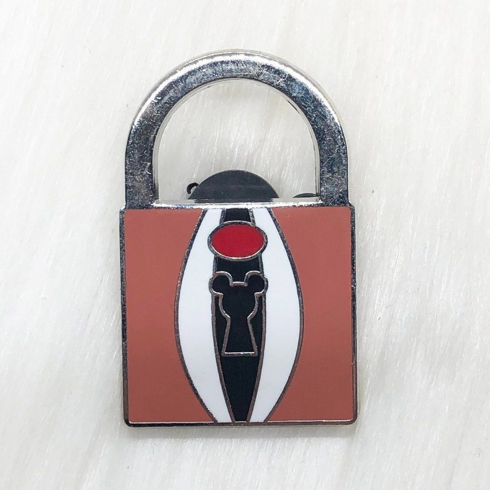 🔮‎ 5/$25 Disney Chip 'n' Dale - Dale Lock Pin